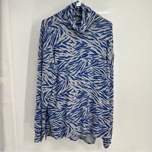 by Anthropologie L/S Hi-Low Hem Blue and Gray Tiger Print Turtle Neck Knit Top